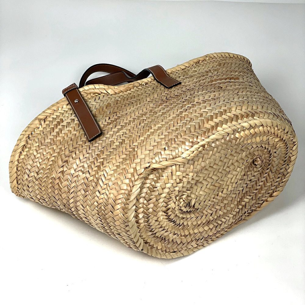 Loewe Brown Anagram Bag Straw Tote Leaf Palm Leather Basket Beige Handbag Tan